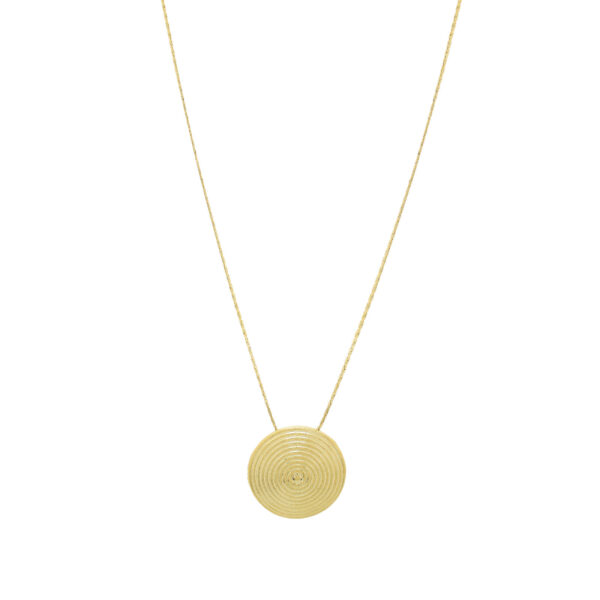 Round necklace with engraving