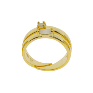 Universal Ring with Gold-Plated Crystal