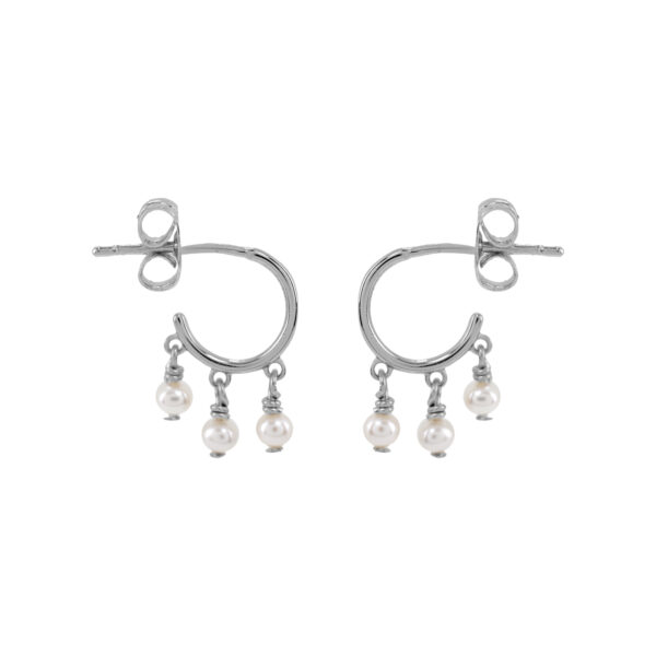 Hoop with 3 pearls