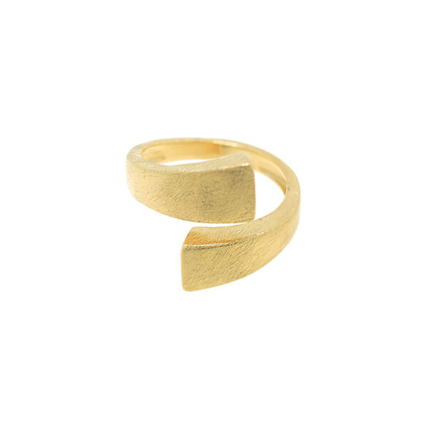 Universal size cross ring with 18k gold plated matte finish.