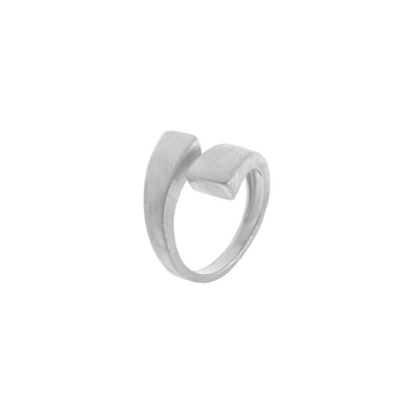 Universal size matte ball ring with rhodium finish