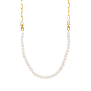 Necklace with mother-of-pearl and chain. Closure with zircons